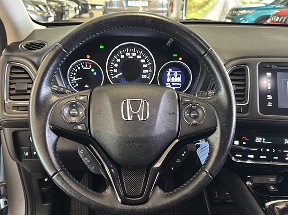 Honda HR-V 14 of 17
