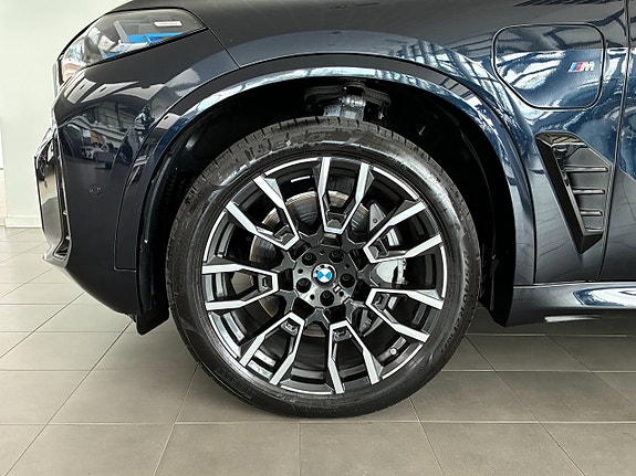 BMW X5 4 of 17