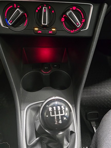 Volkswagen Polo 17 of 20