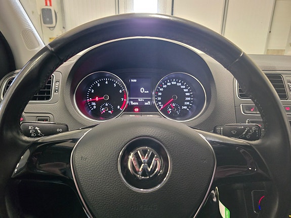 Volkswagen Polo 14 of 20