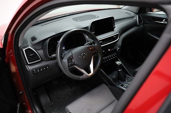 Hyundai Tucson 6 of 25
