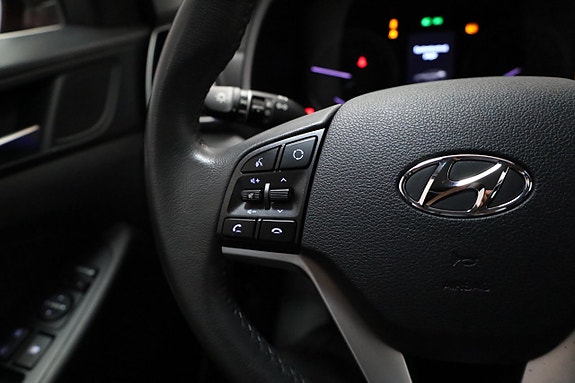 Hyundai Tucson 19 of 25