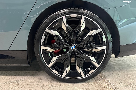 BMW 550e 17 of 20