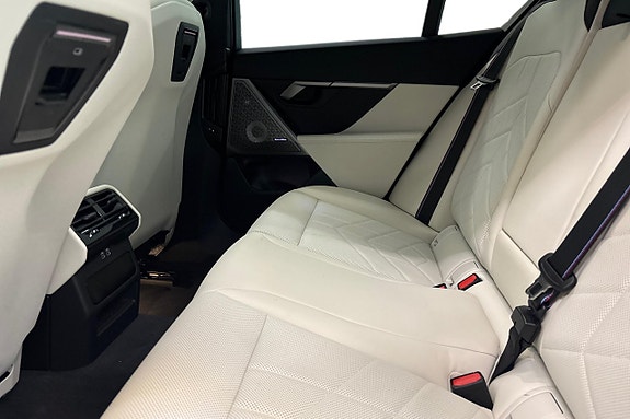 BMW 550e 11 of 20