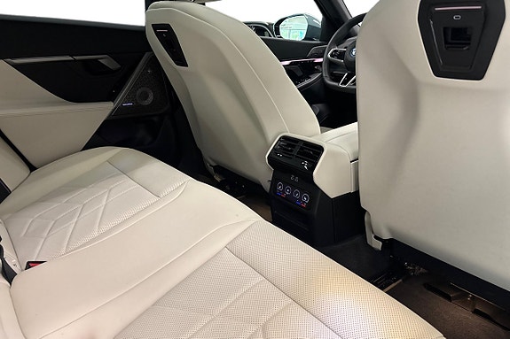 BMW 550e 7 of 20