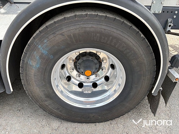Timmerbil med kran - Scania, R660B6X4NB 28 of 30
