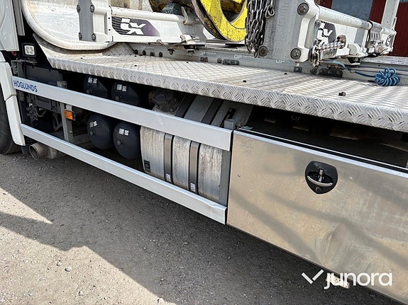 Timmerbil med kran - Scania, R660B6X4NB 30 of 30