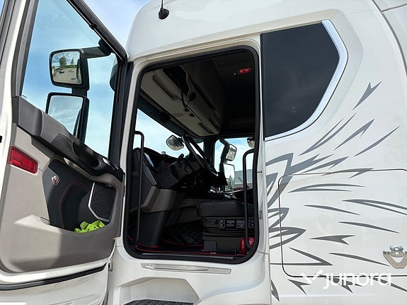 Timmerbil med kran - Scania, R660B6X4NB 9 of 30