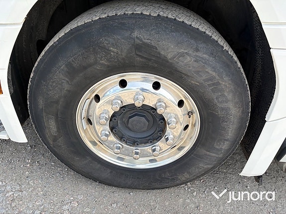 Timmerbil med kran - Scania, R660B6X4NB 25 of 30