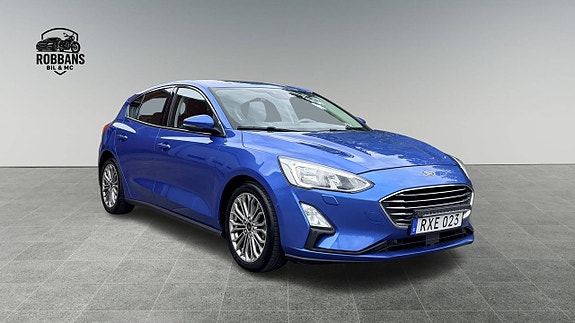 Ford Focus 3 of 5