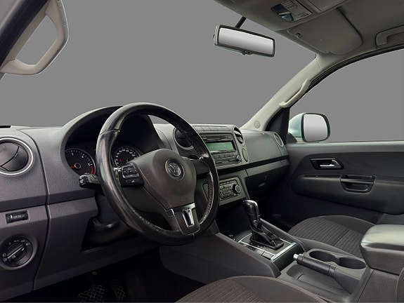 Volkswagen Amarok 9 of 16