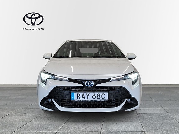 Toyota Corolla 6 of 11