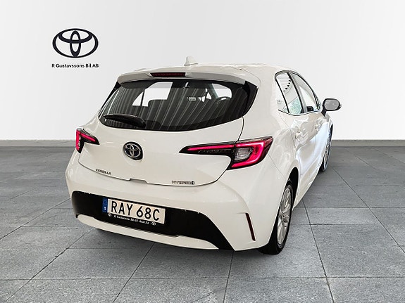 Toyota Corolla 11 of 11