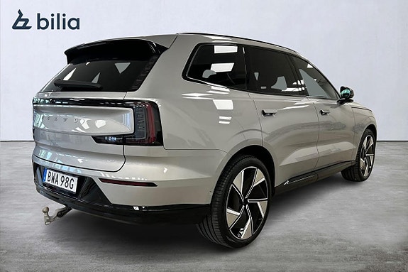 Volvo EX90 5 of 5