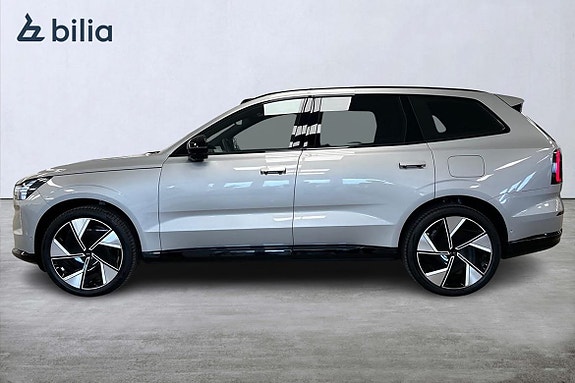 Volvo EX90 2 of 5