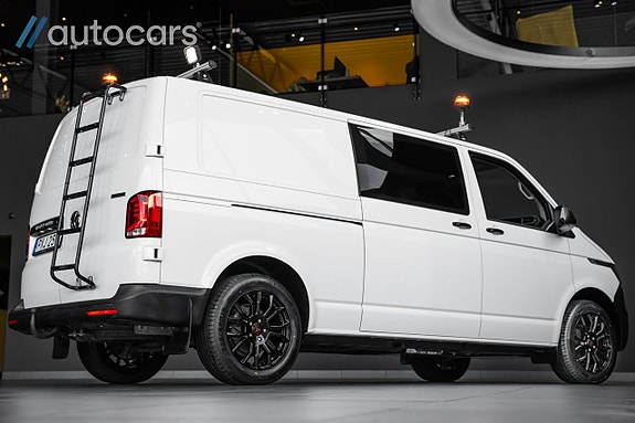 Volkswagen Transporter 3 of 5