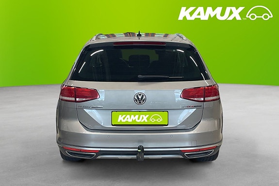 Volkswagen Passat Alltrack 5 of 5