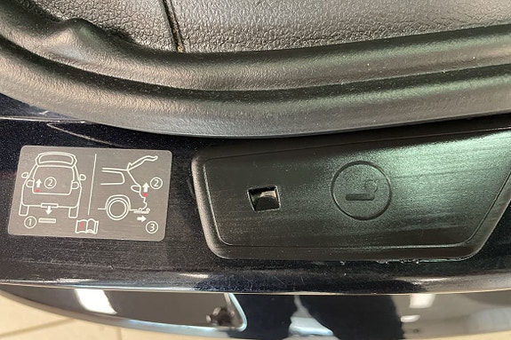 Volkswagen Tiguan 14 of 17