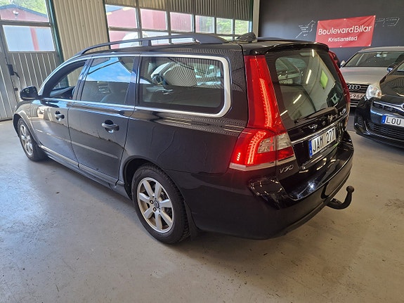 Volvo V70 15 of 16