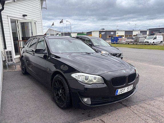 BMW 520d 3 of 4