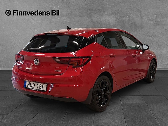 Opel Astra 4 of 5