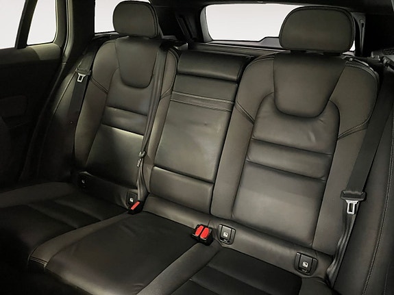 Volvo V60 14 of 23