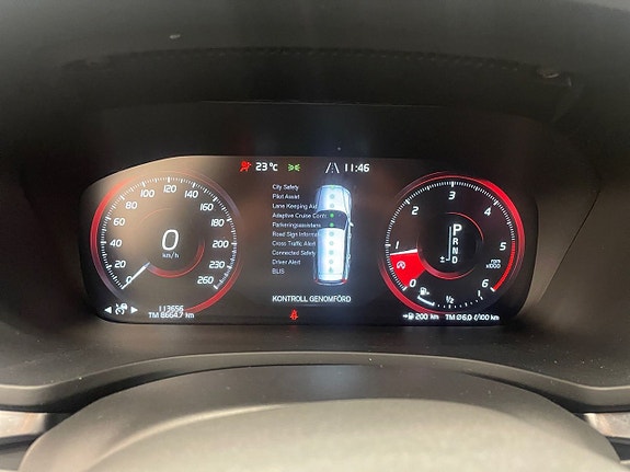 Volvo V60 12 of 23
