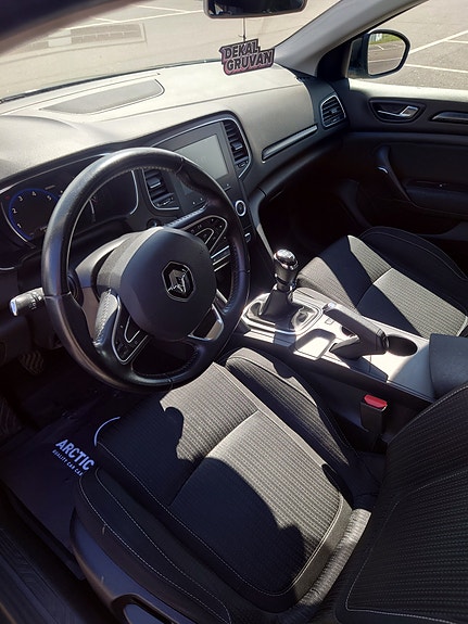 Renault Megane IV 10 of 14