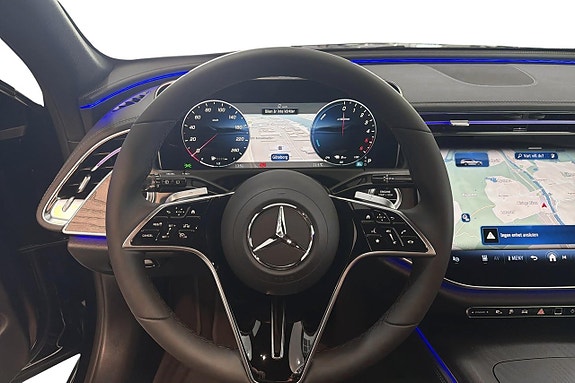 Mercedes-Benz E300 de 7 of 13