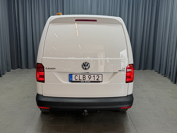 Volkswagen Caddy Maxi 3 of 5