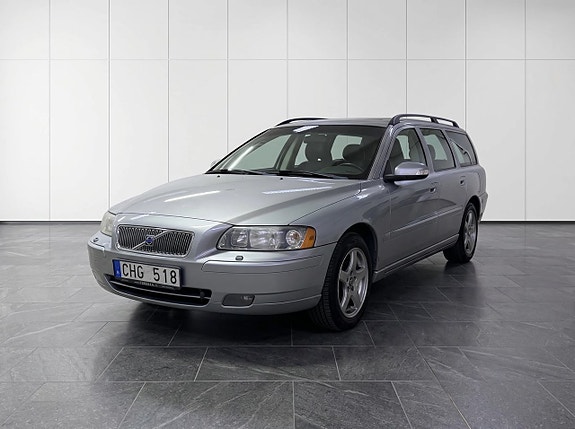 Volvo V70 9 of 15