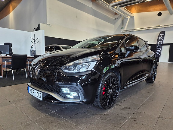 Renault Clio 2 of 5