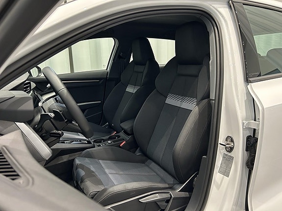 Audi A3 6 of 14