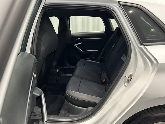 Audi A3 7 of 14