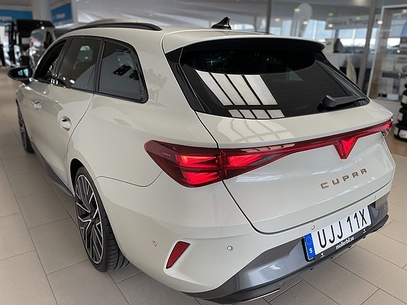 Cupra Leon 11 of 29