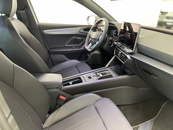 Cupra Leon 14 of 29