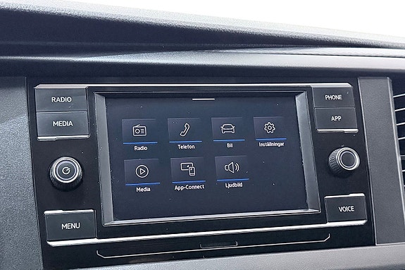 Volkswagen e-Transporter 23 of 29