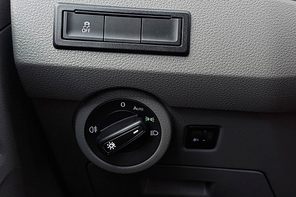 Volkswagen e-Transporter 27 of 29
