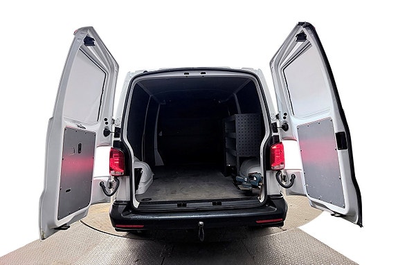 Volkswagen e-Transporter 8 of 29