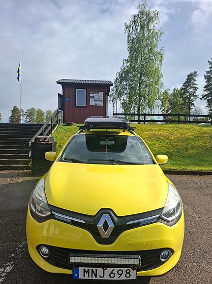 Renault Clio 2 of 3