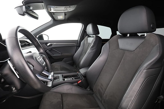 Audi RS Q3 11 of 30