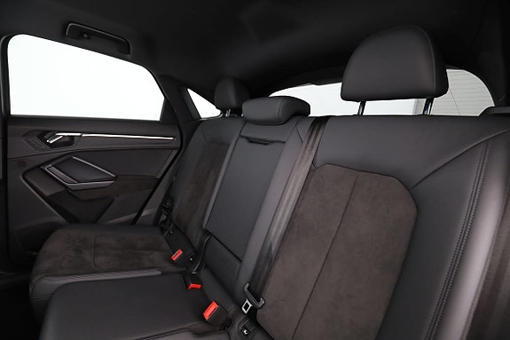 Audi RS Q3 15 of 30