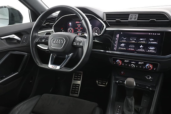 Audi RS Q3 14 of 30