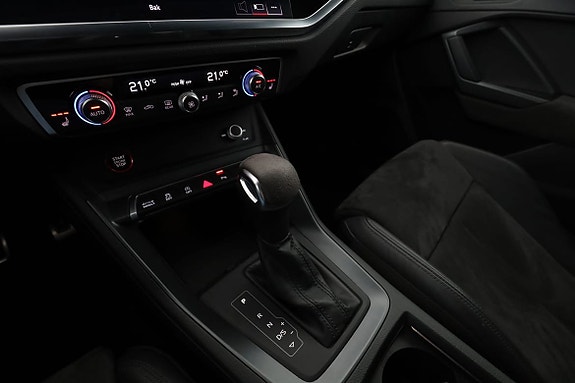 Audi RS Q3 25 of 30