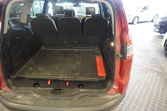 Ford S-MAX 5 of 5