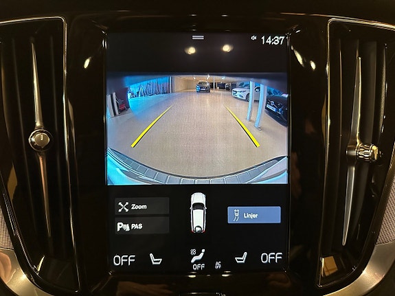 Volvo V60 12 of 17
