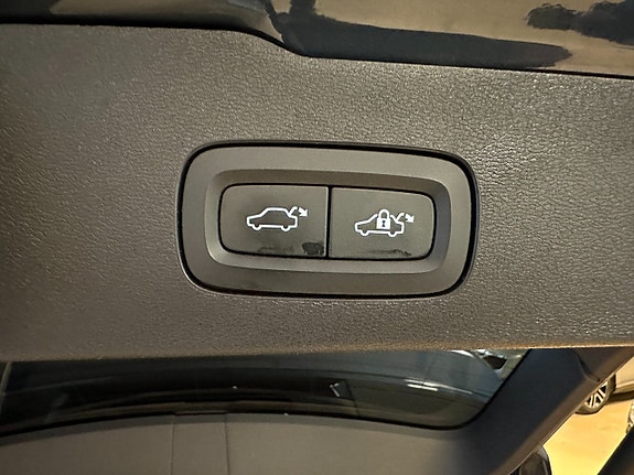 Volvo V60 16 of 17