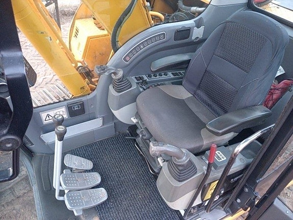 GiANT G 1500 9 of 10