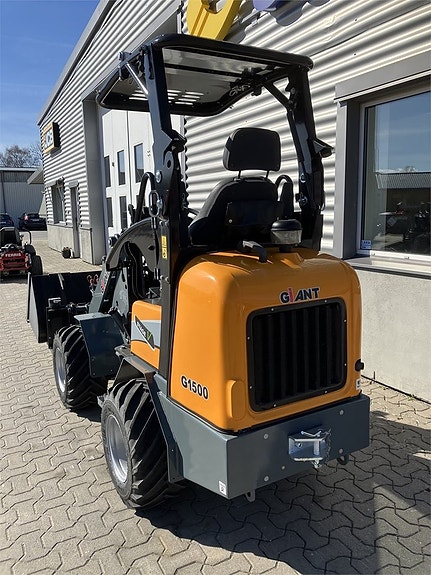 GiANT G 1500 6 of 10