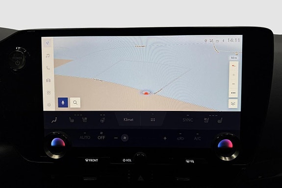 Lexus NX450h+ 8 of 9